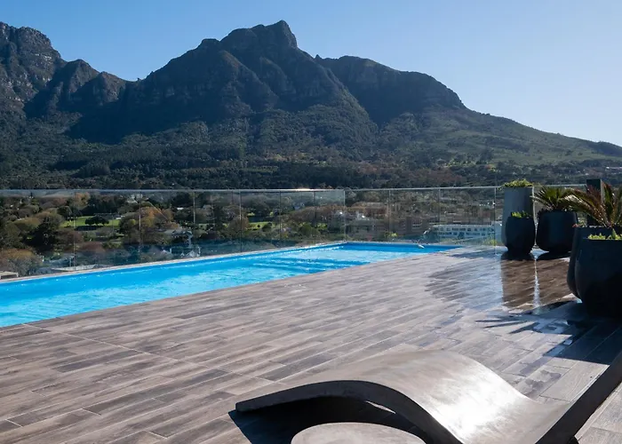 Newlands Peak Luxury Suite