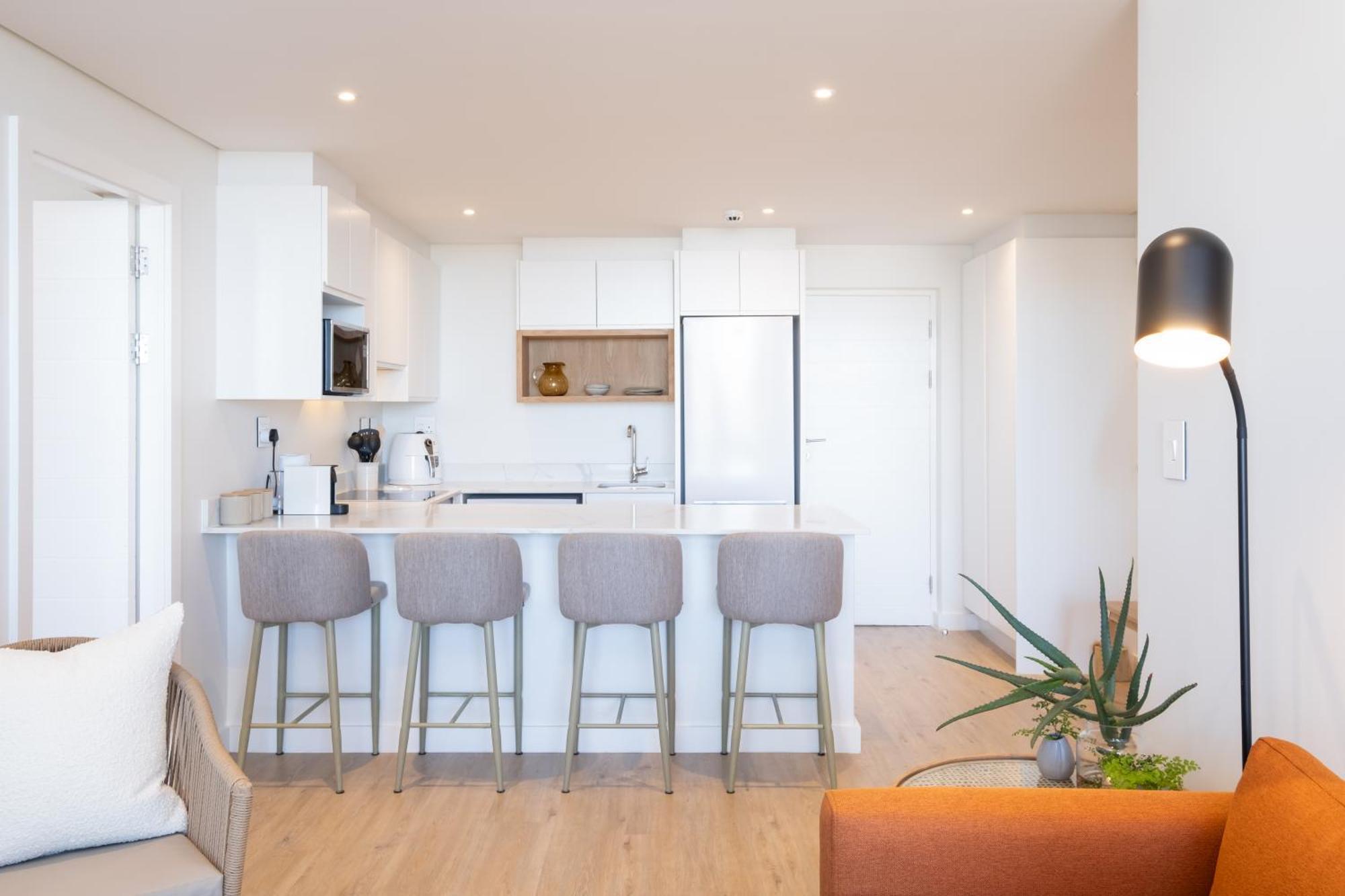 Newlands Peak Luxury Apartment *